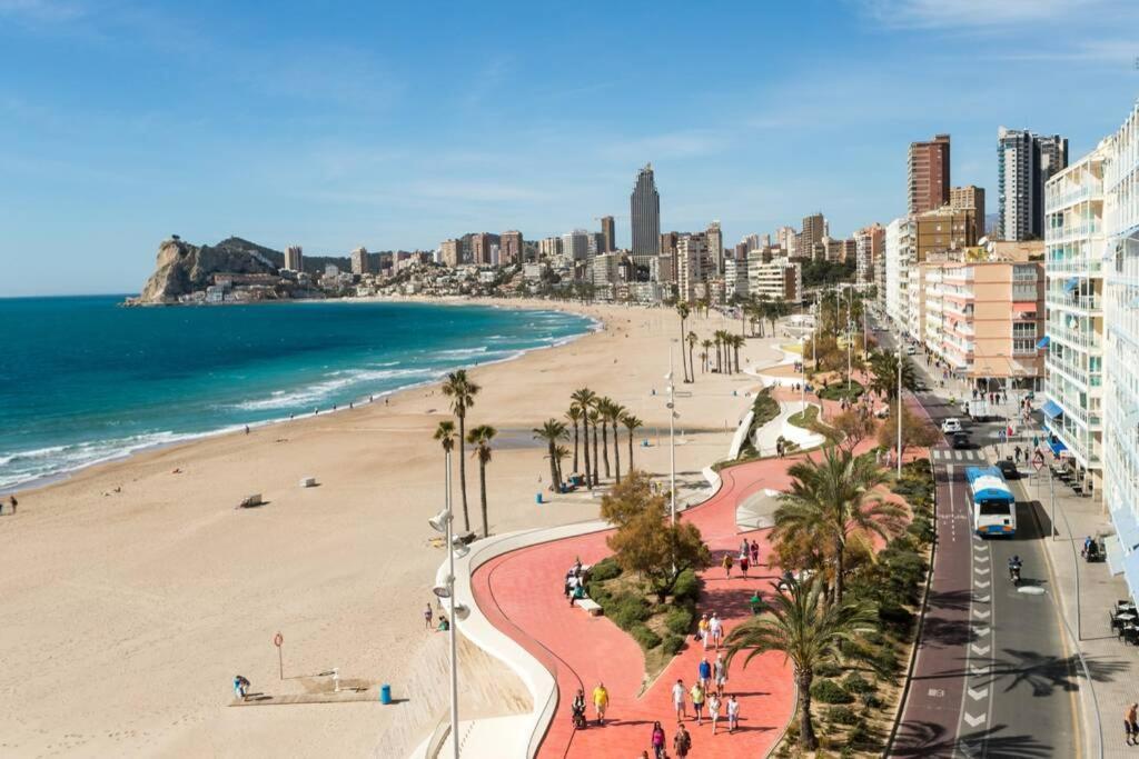 Apartamento Beachfront In Poniente *